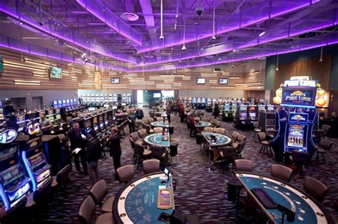 SHORELINES CASINO .